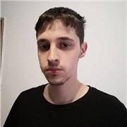 Graduado de bachillerato. Me encantan los idiomas y me gustaría poder ayudar a los alumnos.